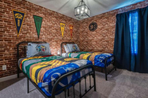 Last Minute Disney Getaway! Private Pool, Hot Tub & Games Room. Book Now! #81903